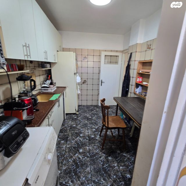 דירה, האורן, מנחם בגין, עכו