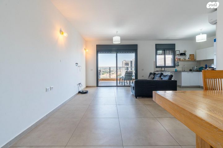 דירה, נווה אור, אור עקיבא