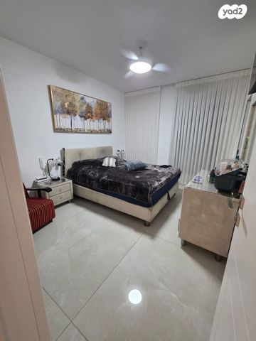 דירה, עמנואלה בן יעקב, מישור הנוף, ראשון לציון