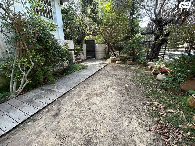 שדרות הציונות 