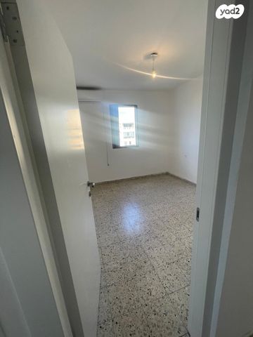 דירה, כינרת 74, רובע י"א, אשדוד