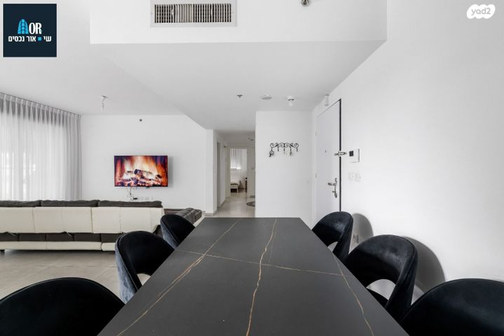 דירה, יעקב דורי, נאות שמיר, רמלה