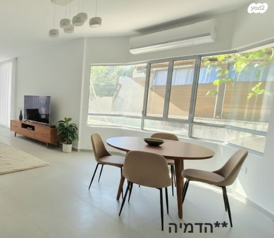 דו משפחתי, שערי תקווה