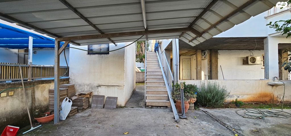 דירה, הניצחון, שעריה, פתח תקווה