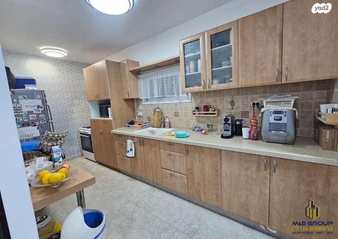 דירה, מניה שוחט, רמז, מערב ותיק, ראשון לציון