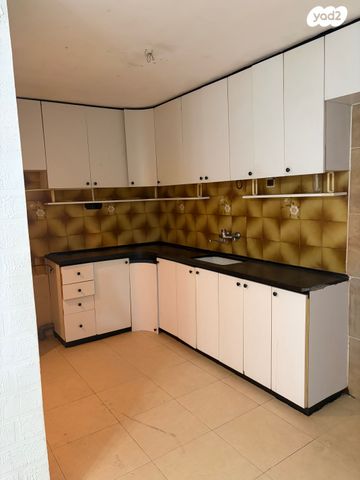 דירה, דב הוז 1, לוד