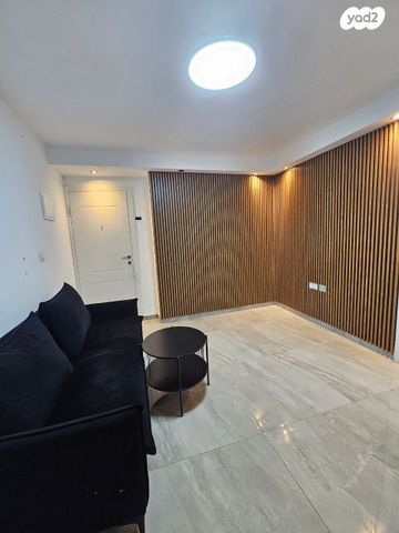 יחידת דיור, העצמאות, מרכז העיר, קרית אתא