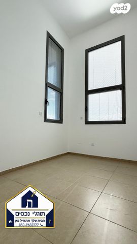 גג/ פנטהאוז, דרך זאב ז'בוטינסקי 57, שכונת גפן, רמת גן