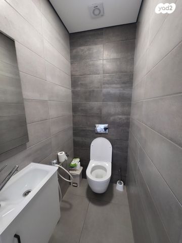 דירת גן, ליסין 13, נאות רחל, חולון