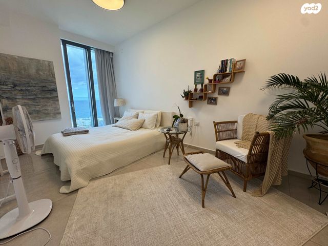 דירה, גבעת אולגה, חדרה