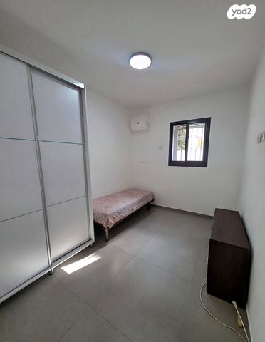 דירת גן, ליסין 13, נאות רחל, חולון