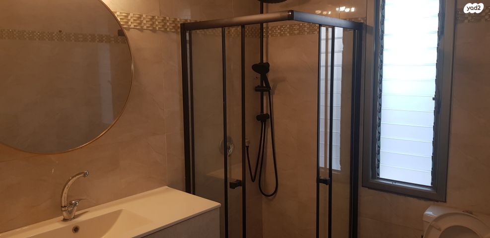 בית פרטי/ קוטג', אפרים לוזון, נווה אלון, לוד