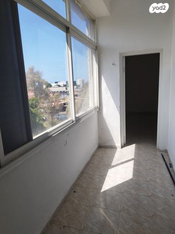 דירה, שיכון צבא קבע, קרית ים