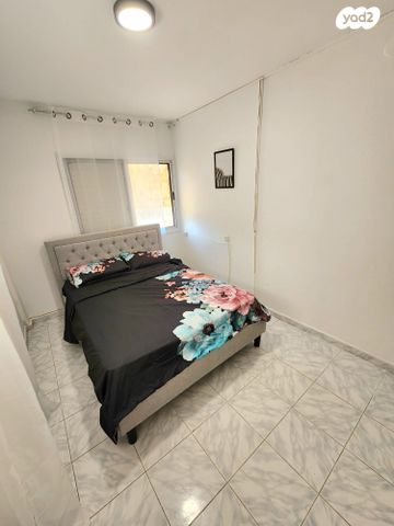 דירת גן, אבן עזרא 87, שכונה ד', באר שבע