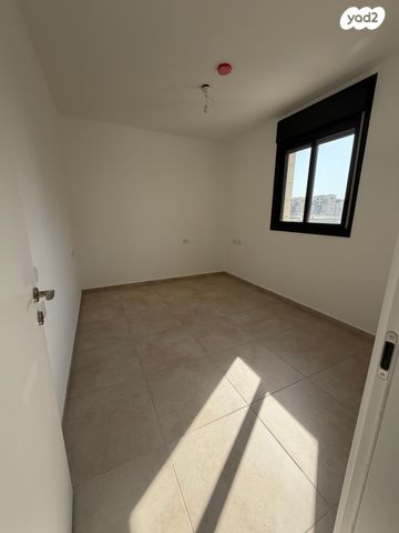 דירה, רב עמרם, איילת השחר / רמת בית שמש ד-3, בית שמש