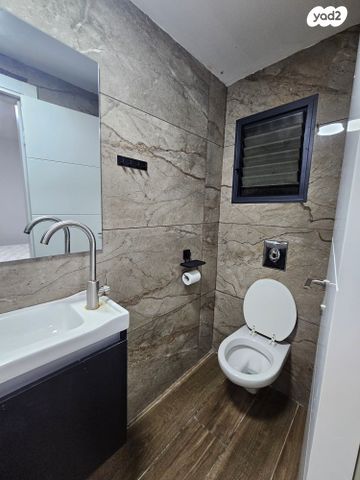 דירה, קרית אתא