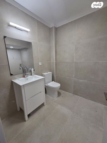 בית פרטי/ קוטג', רעננה