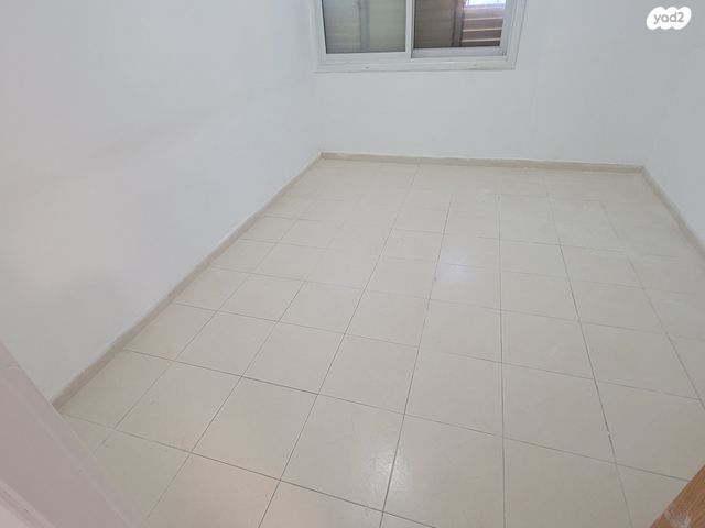 דירה, דובדבן הכפר, כפר סבא