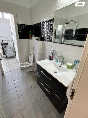 גג/ פנטהאוז, נעמי שמר 1, דרום חדש, פארק הים, בת ים