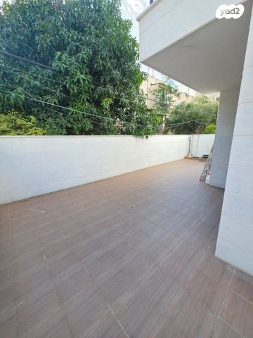 דירת גן, ליסין 13, נאות רחל, חולון