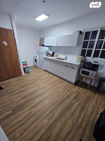 דירה, קרית אתא