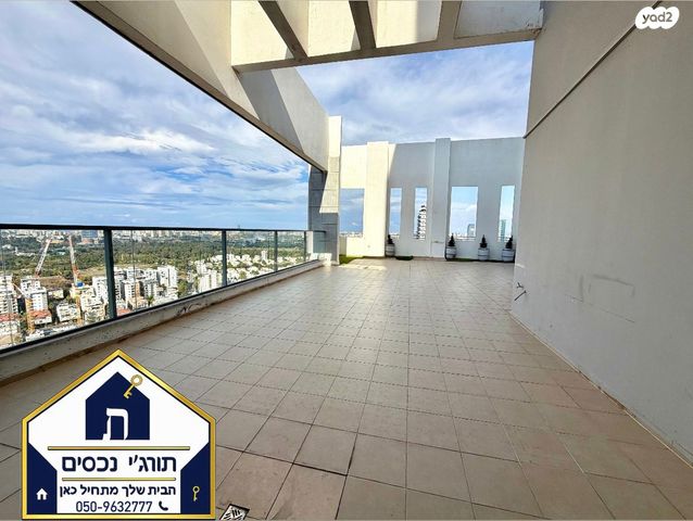 גג/ פנטהאוז, ביאליק, שכונת גפן, רמת גן