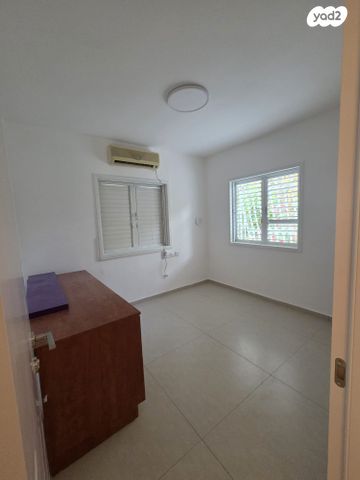 בית פרטי/ קוטג', רעננה