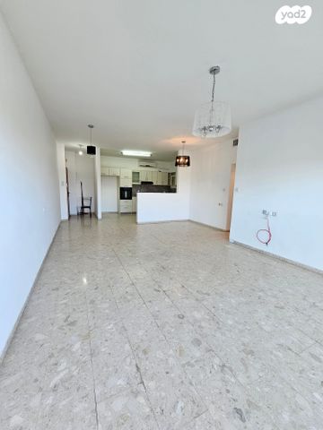 דירה, קרית מוצקין