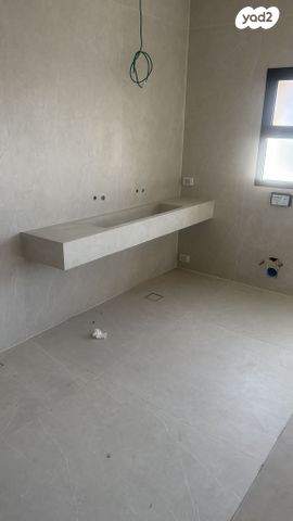 גג/ פנטהאוז, מרווה, סיגליות, באר שבע