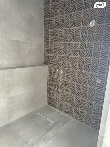 גג/ פנטהאוז, מרווה, סיגליות, באר שבע