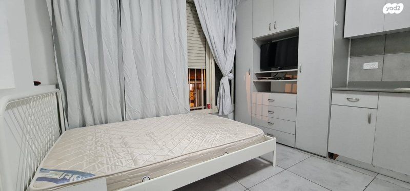 דירה, אחד העם 2, מרכז העיר דרום, נתניה