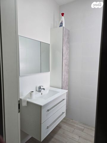 דירה, פינסקר 4, עיר, מרכז העיר, נהריה