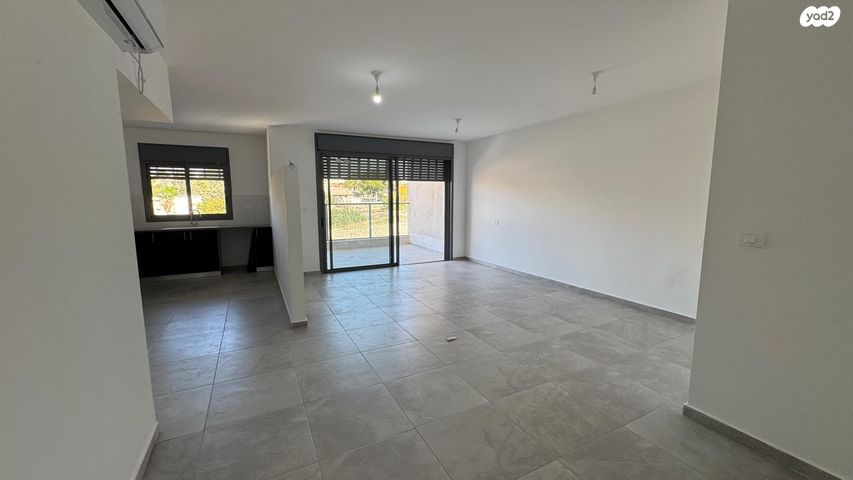 דירה, טבריה המושבה, טבריה