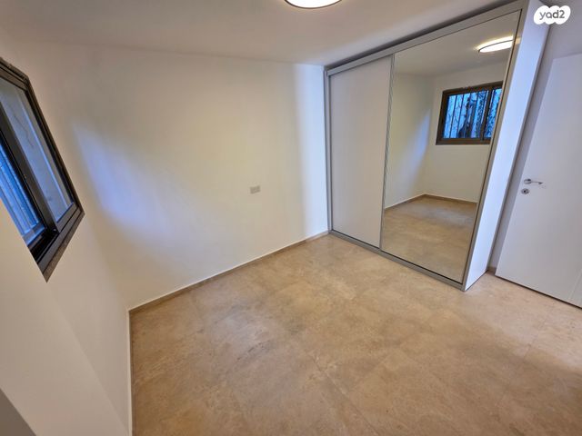 דירה, שדרות העצמאות 57, רוטשילד עצמאות, בת ים