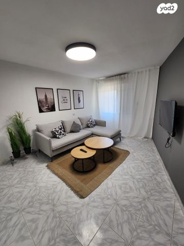 דירת גן, אבן עזרא 87, שכונה ד', באר שבע