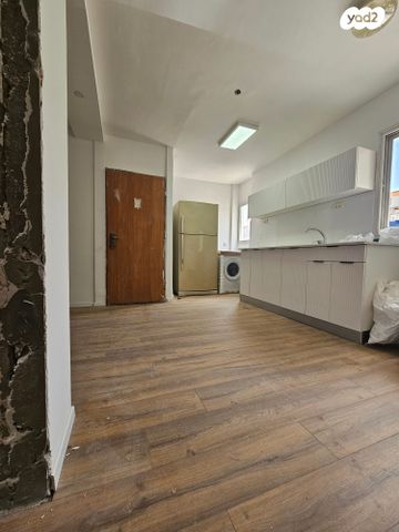 דירה, קרית אתא