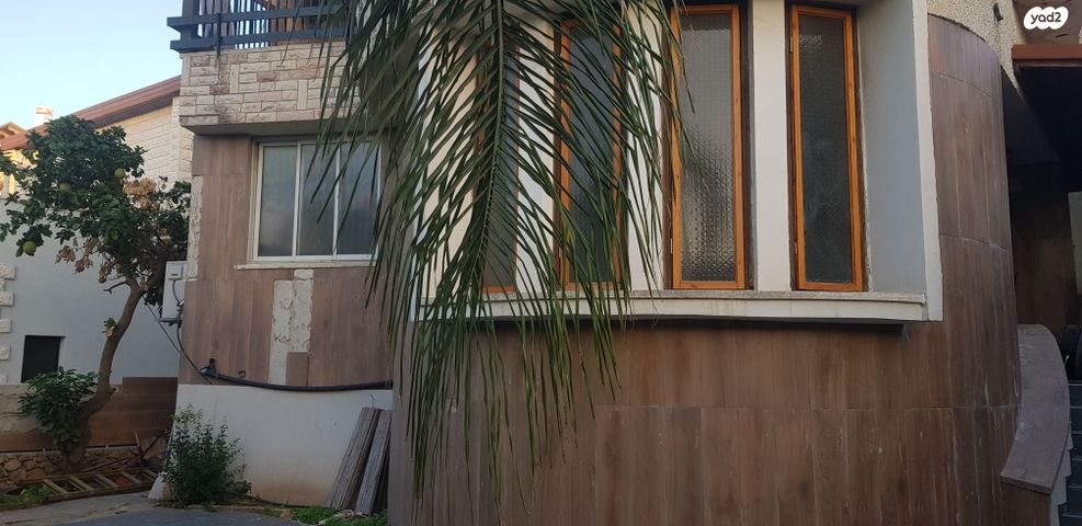 בית פרטי/ קוטג', אפרים לוזון, נווה אלון, לוד