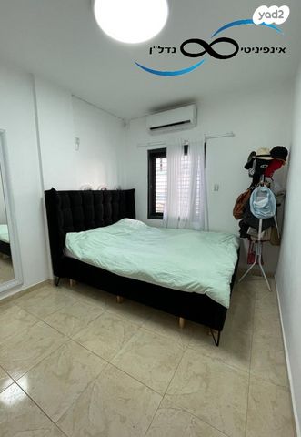 דירה, פרלשטיין, לב העיר, בת ים