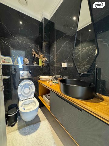 דירה, גבעת אולגה, חדרה