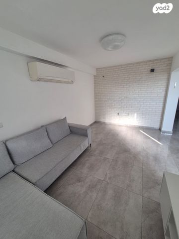 ז'בוטינסקי 9