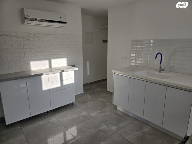 דירה, שאר העיר, כפר יונה