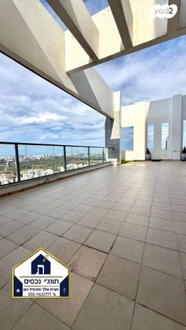 גג/ פנטהאוז, ביאליק, שכונת גפן, רמת גן