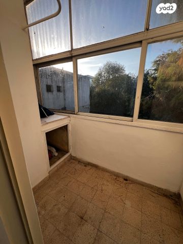 דירה, שדרות מוריה 38, מרכז הכרמל, חיפה