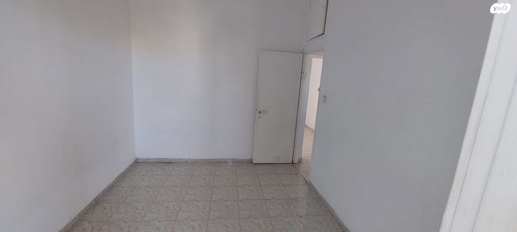 דירה, שיכון צבא קבע, קרית ים