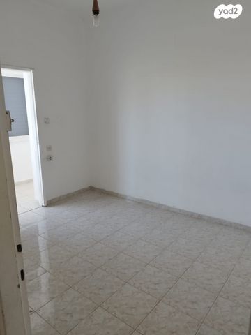 דירה, שיכון צבא קבע, קרית ים