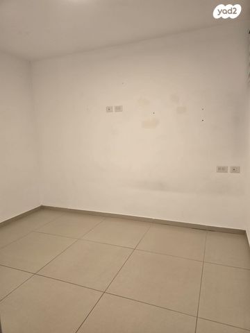 דירה, פינסקר 4, עיר, מרכז העיר, נהריה