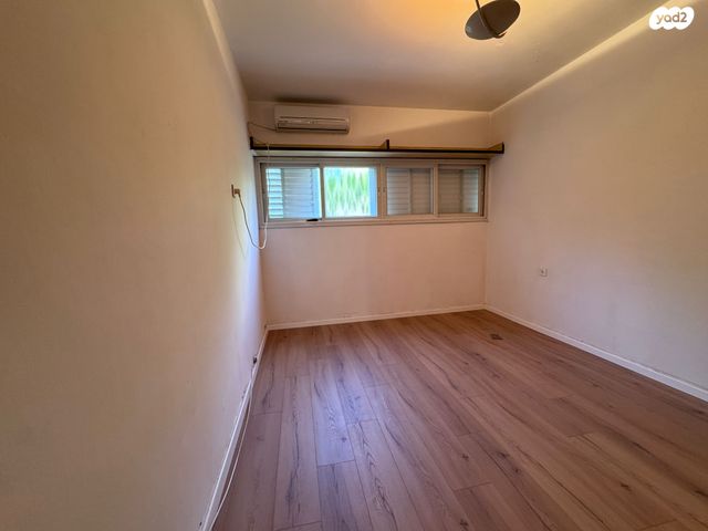 דירה, איריס, קיראון, קרית אונו