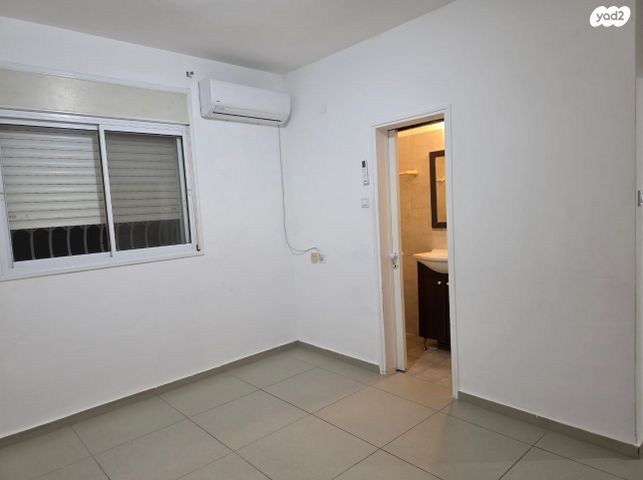 גג/ פנטהאוז, השקד 2, עין שרה, נהריה