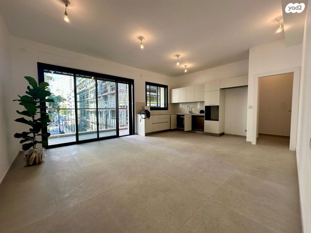 דירה, הלסינקי 14, הצפון החדש - כיכר המדינה, תל אביב יפו