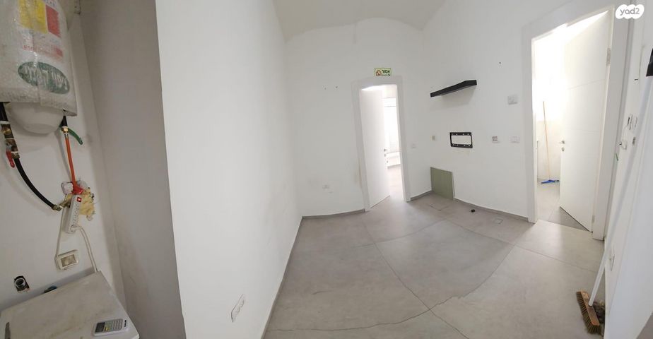 יחידת דיור, הרצל, בת ים